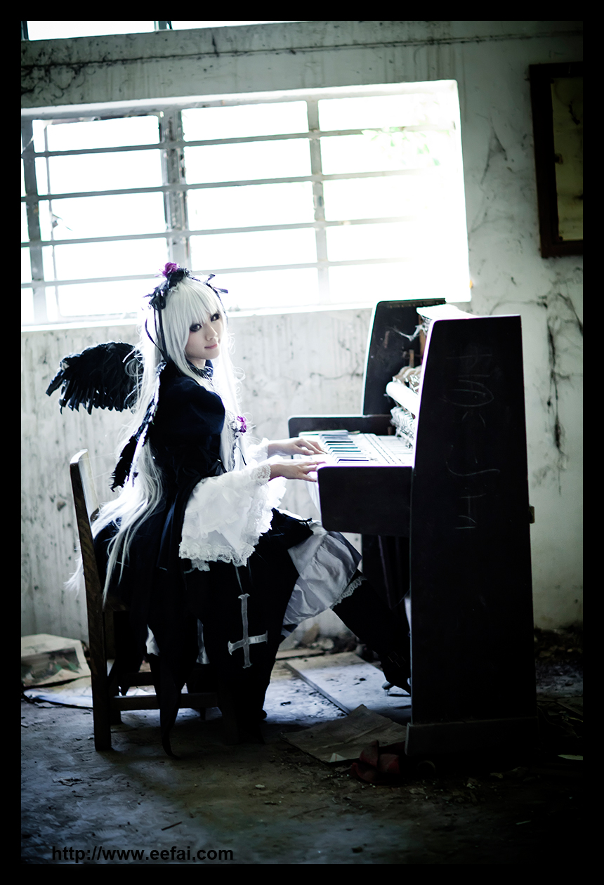 Rozen Maiden Suigintou Cosplay