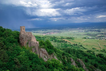 Ruines Castle