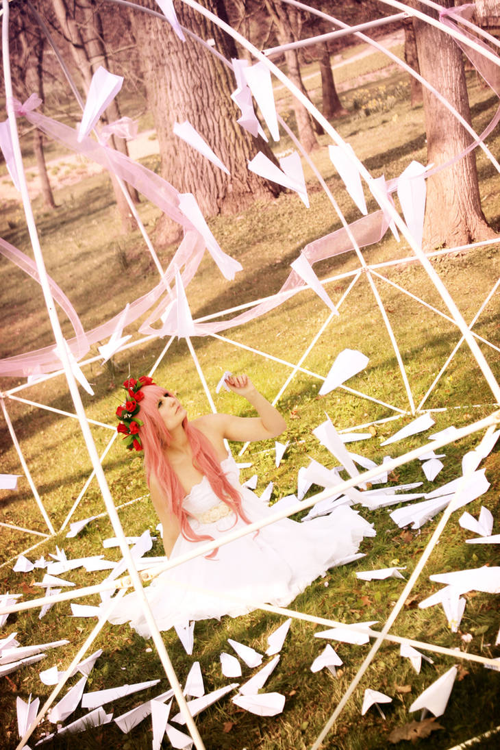 Vocaloid: Luka 2 by Amapolchen