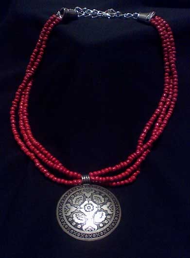 Poppy Medallion Necklace