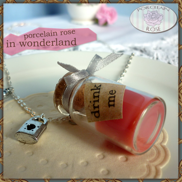 WONDERLAND: NECKLACE 02