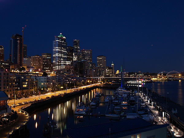 seattle downtown from pier66