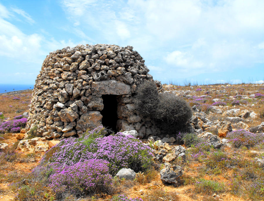 Maltese Stone Hut