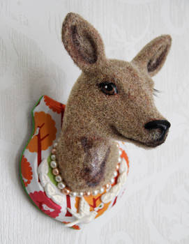 Brown wall trophy - deer