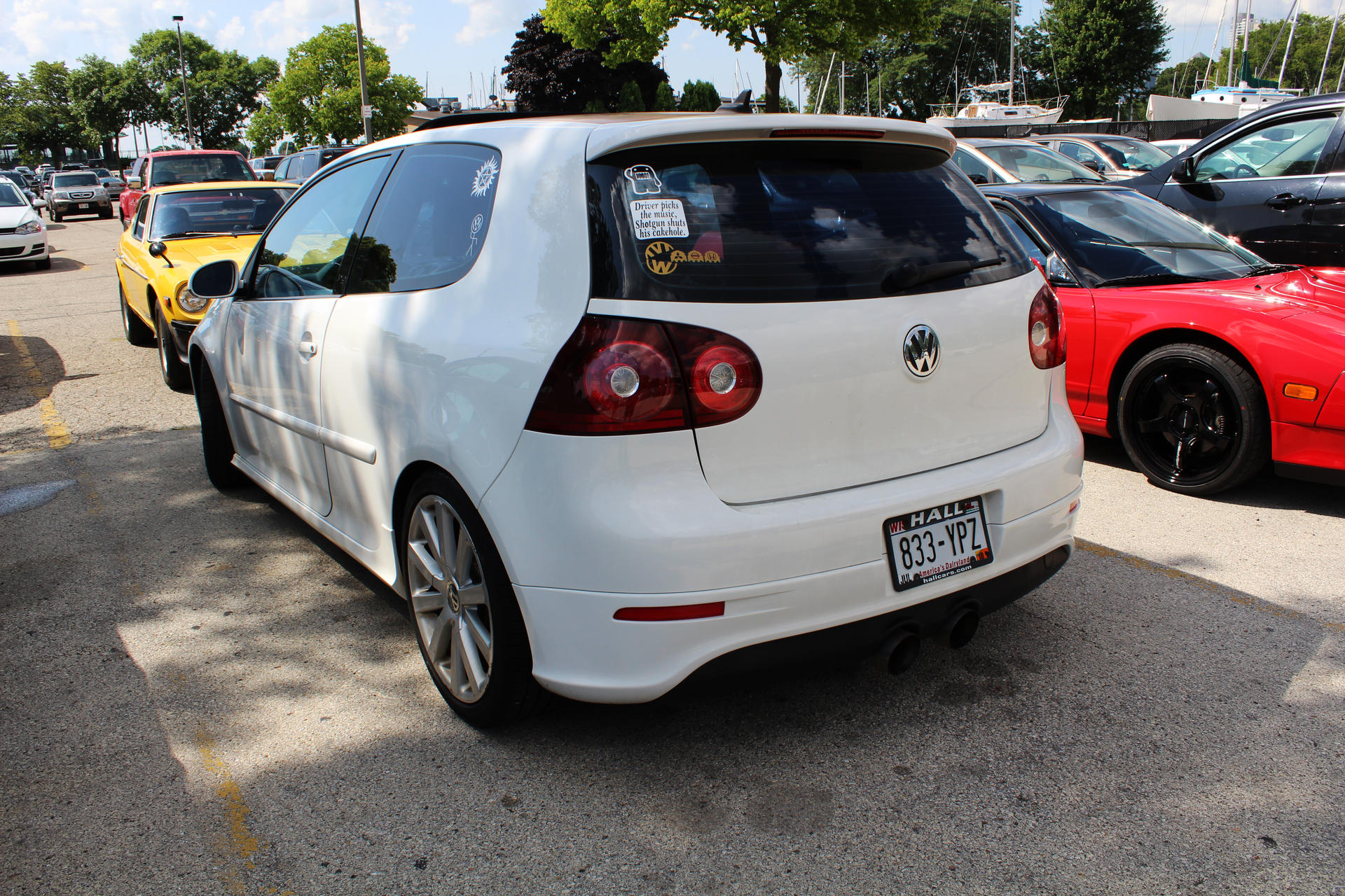 Volkswagen Golf R32 (MKV) by untouchvbles on DeviantArt