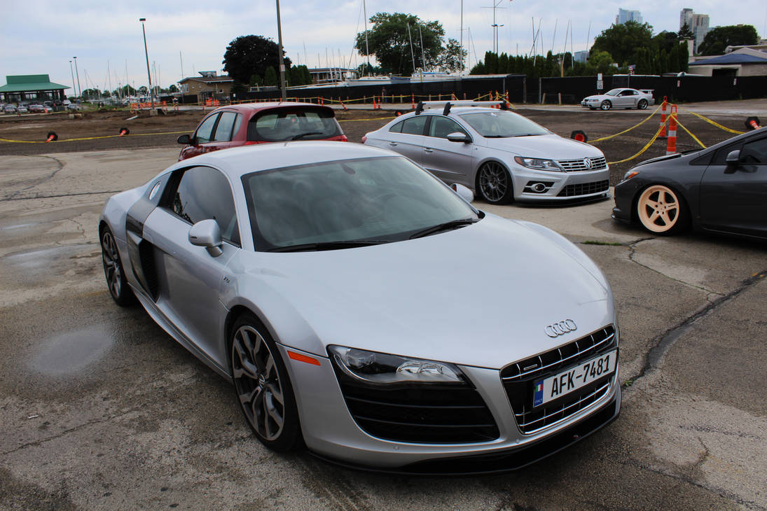 Audi R8 by untouchvbles on DeviantArt