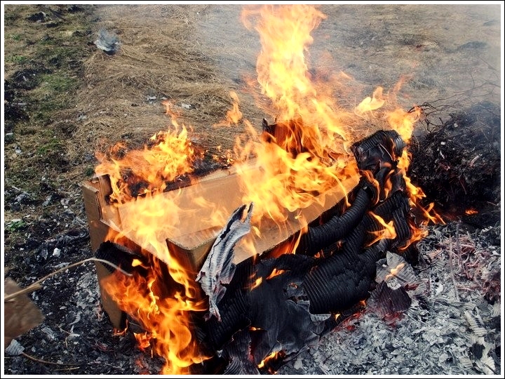 Burn box. by k2ff on DeviantArt