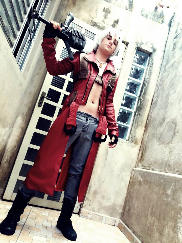 Dante Cosplay