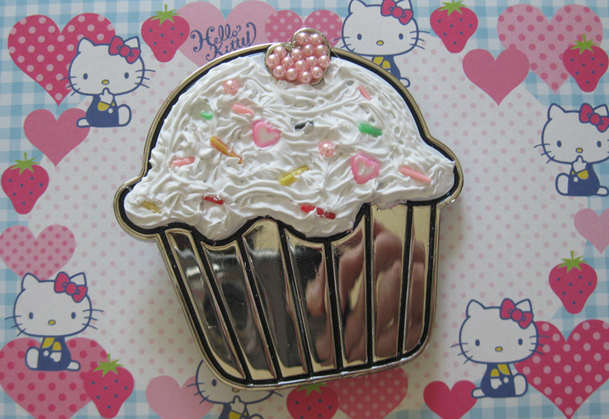 Deco Cupcake Belt Buckle