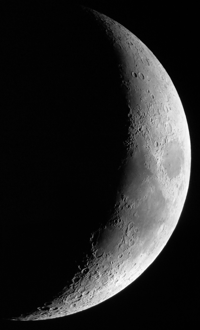 Moon 018