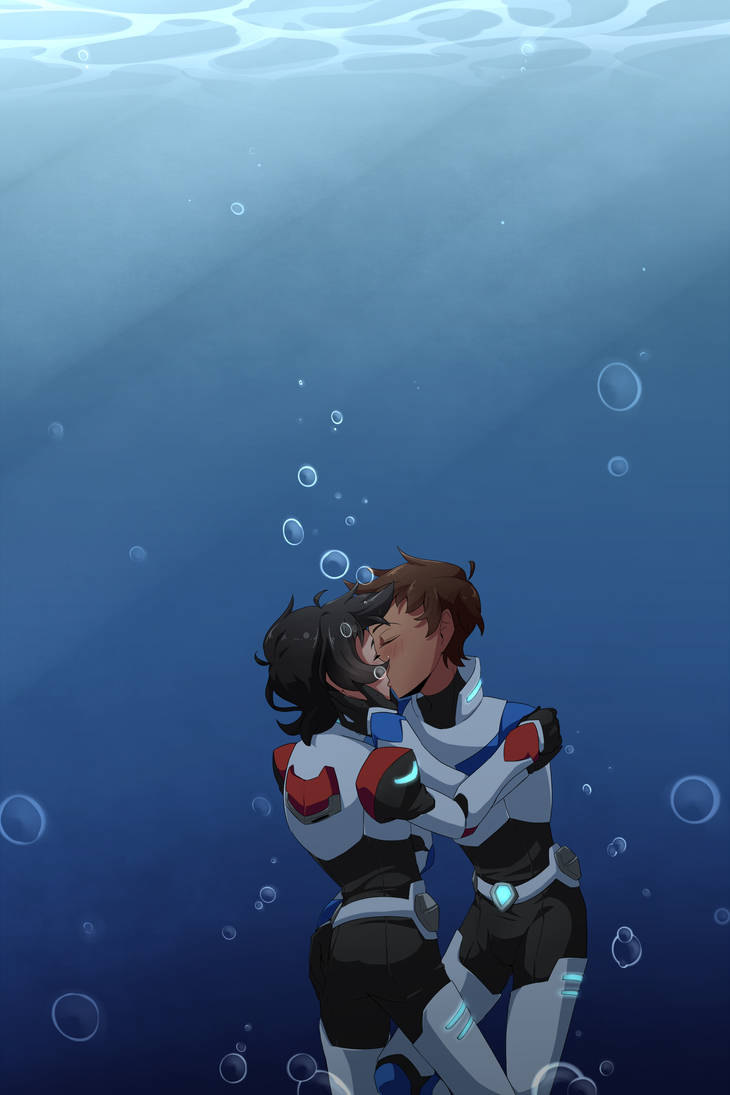 Underwater kiss by BlackRoseMii on DeviantArt