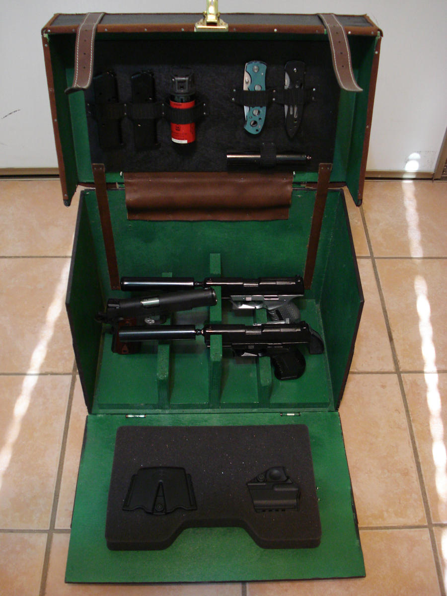 Leon the Professional Gun Box by non-xistent on DeviantArt