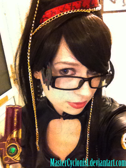 Bayonetta Cosplay 1