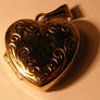 Jewelery - Gold Locket -Macro2