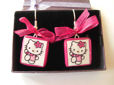 hello kitty earrings in fimo