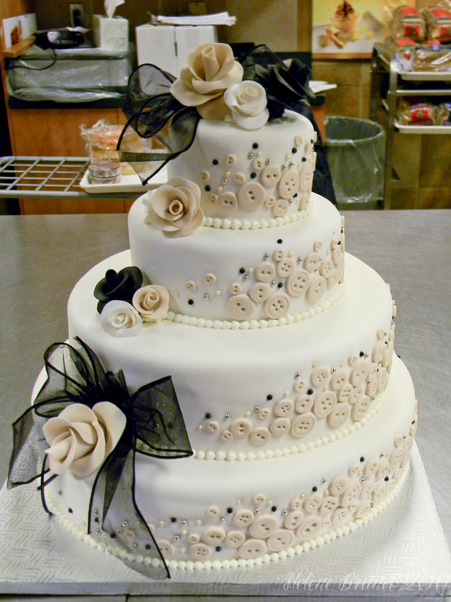 Buttons wedding cake