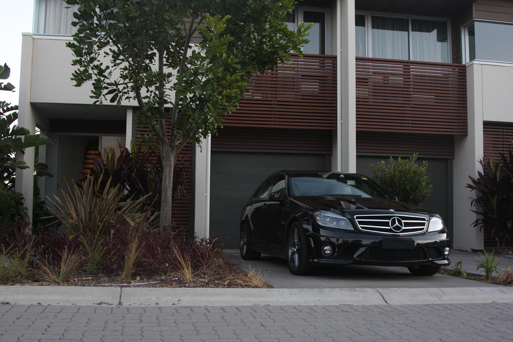 C63 Front House