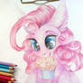 Pinkie eats a muffin