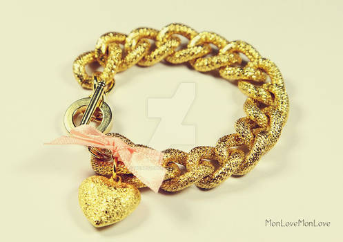GOLD HEART Vintage Style Chain Bracelet