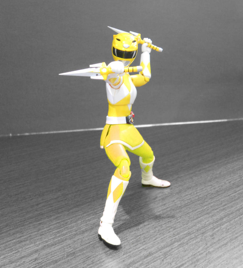 Yellow Ranger with skirt by hk-1440 on DeviantArt