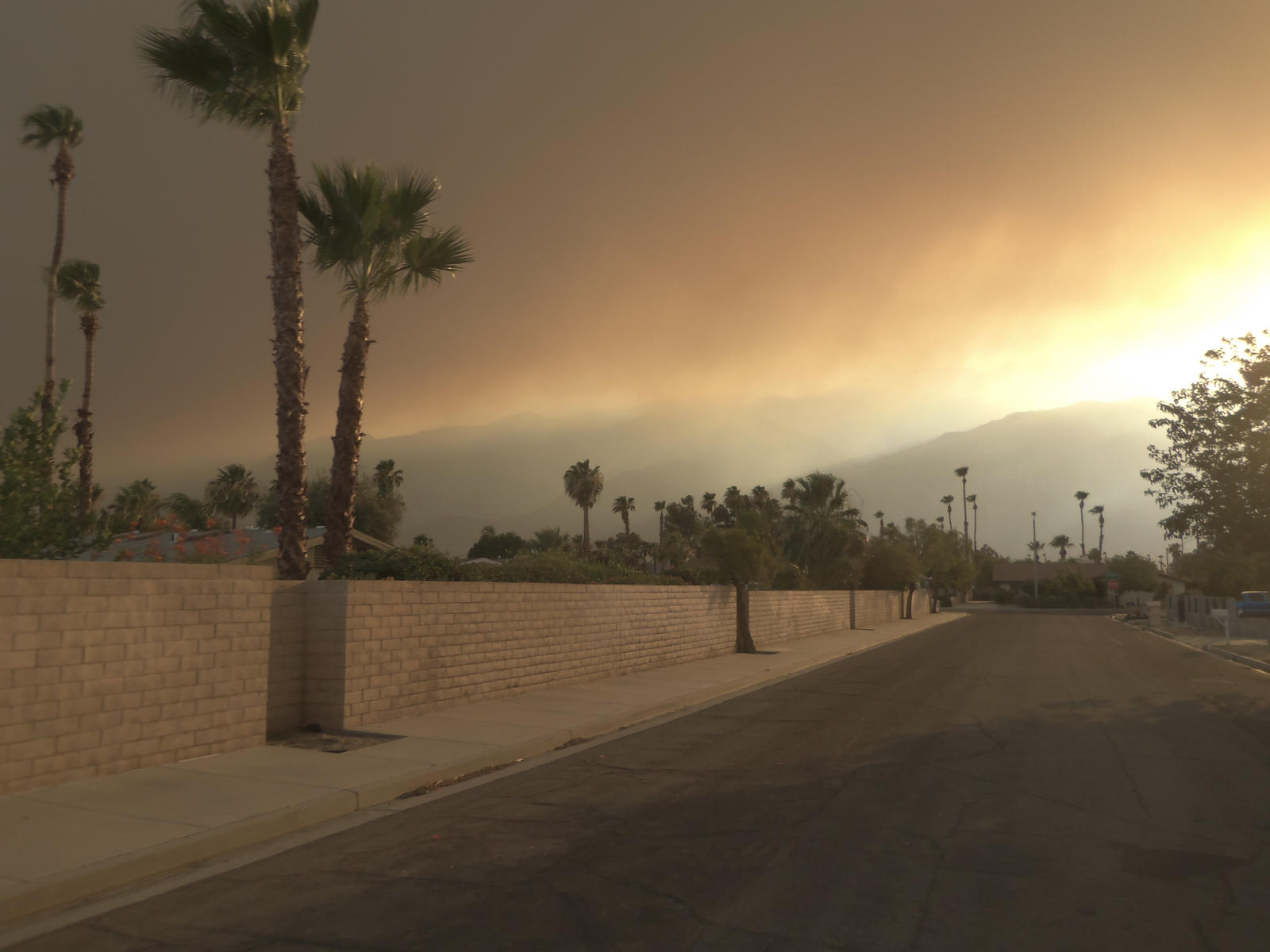 Mt San Jacinto Burning (Palm Springs)