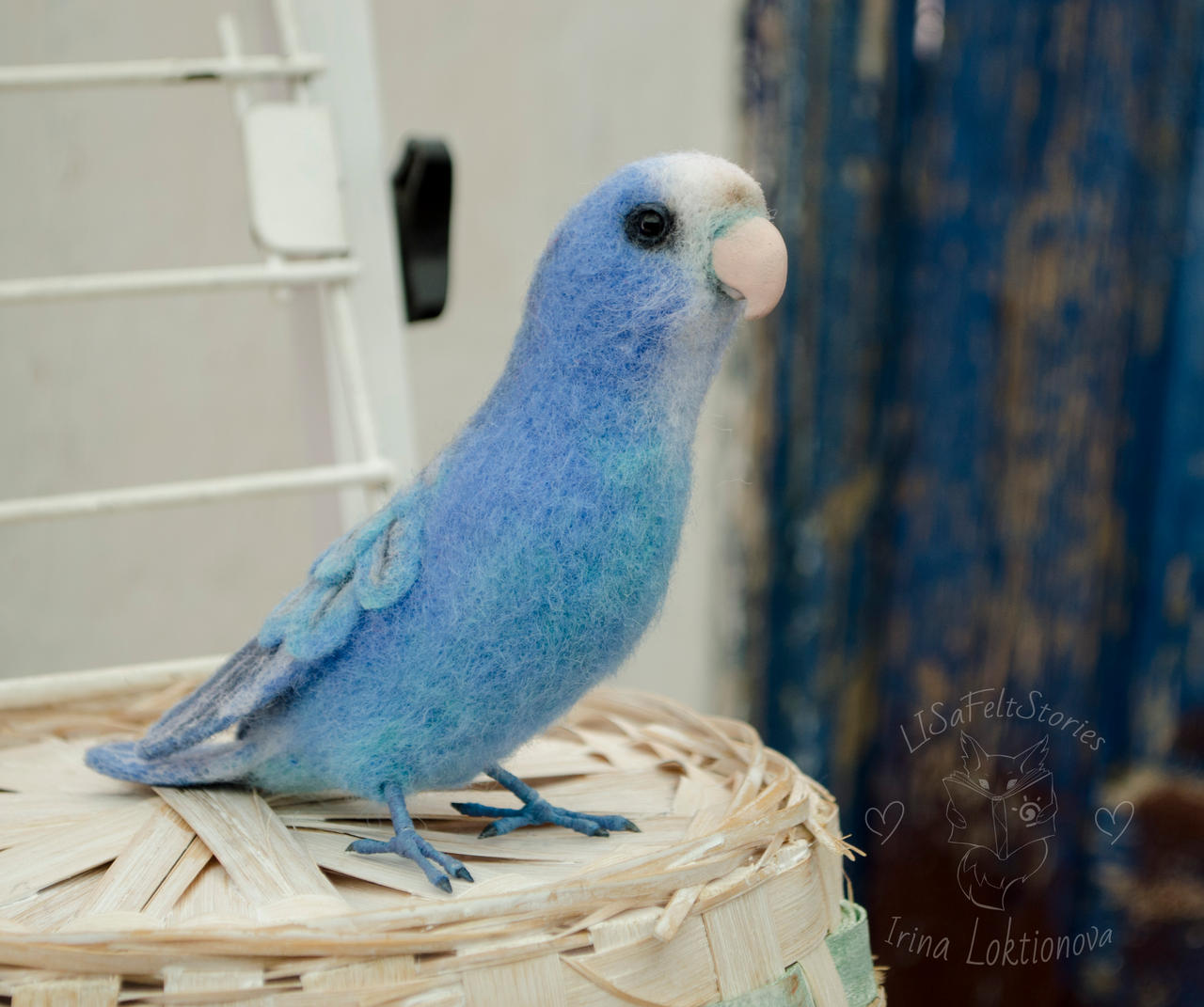 Blue parrot by ImeriBridzhet on DeviantArt