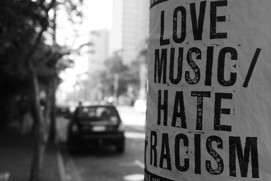 Love Music, Hate Racism by KnotyknoH