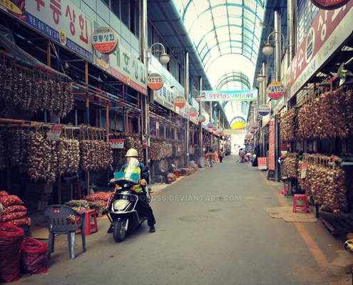 Garlic Market in Danyang, South Korea