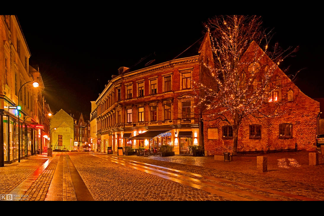 Deserted Street by KeldBach