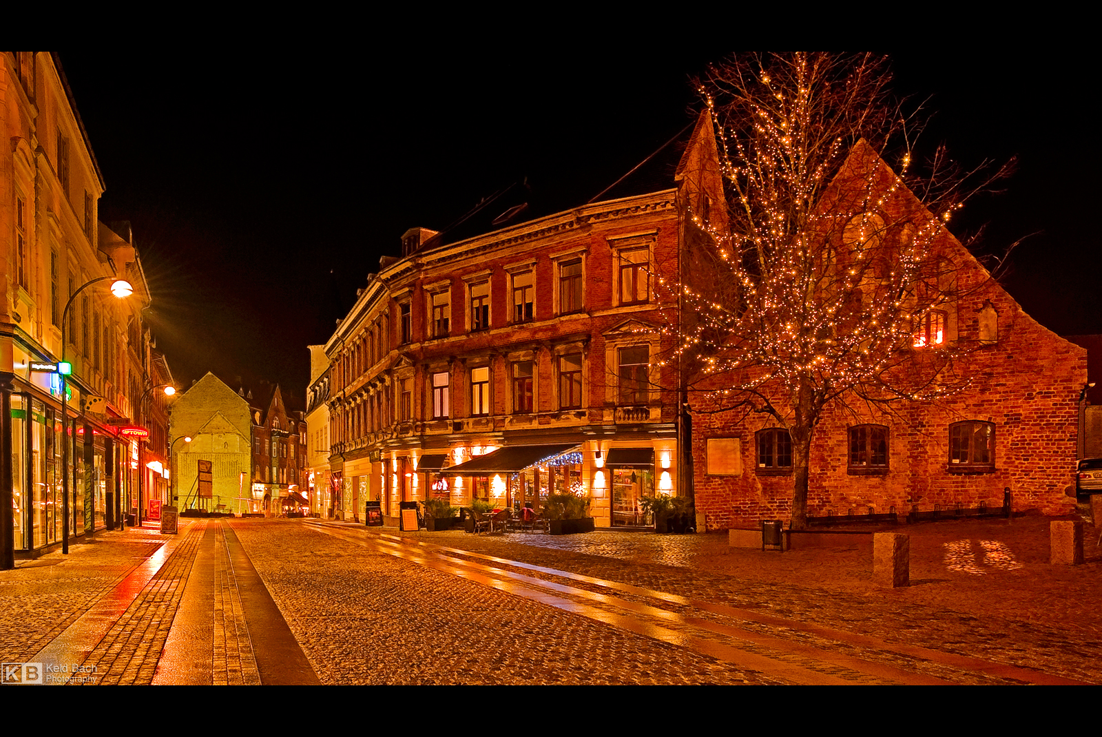 Deserted Street by KeldBach