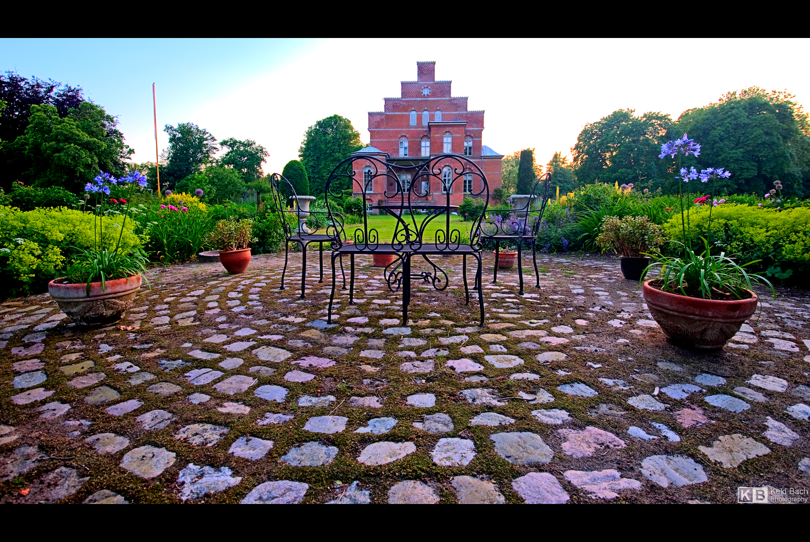 The Lord's Patio by KeldBach