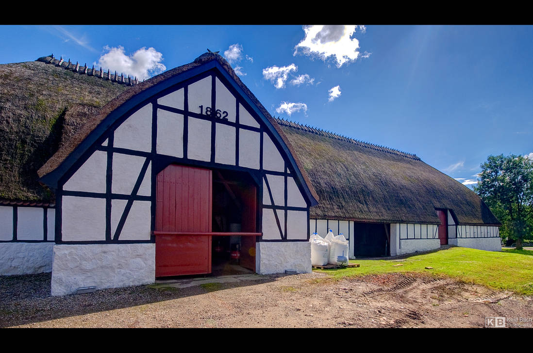 Old Barn by KeldBach