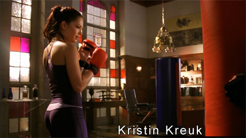 Kreuk hot kristin Kristin Kreuk