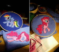 WIP: Pinkie Dash/Rainbow Pie scarf (3)