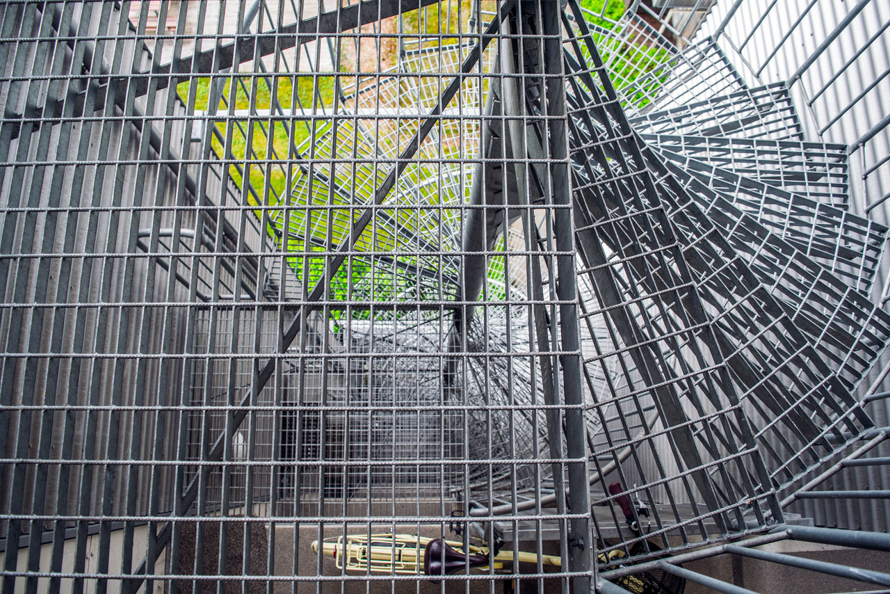 Stairs of Death by ErikMcClure on DeviantArt