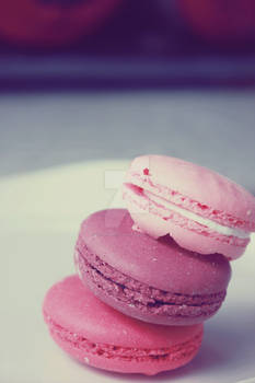 pink macaroons