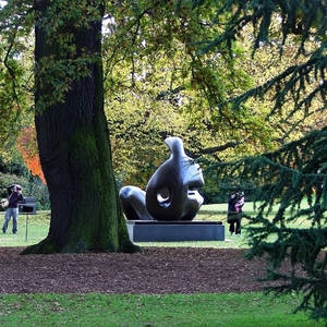 Henry Moore's Back In Kew 2007