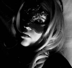 Mask- Black and White.