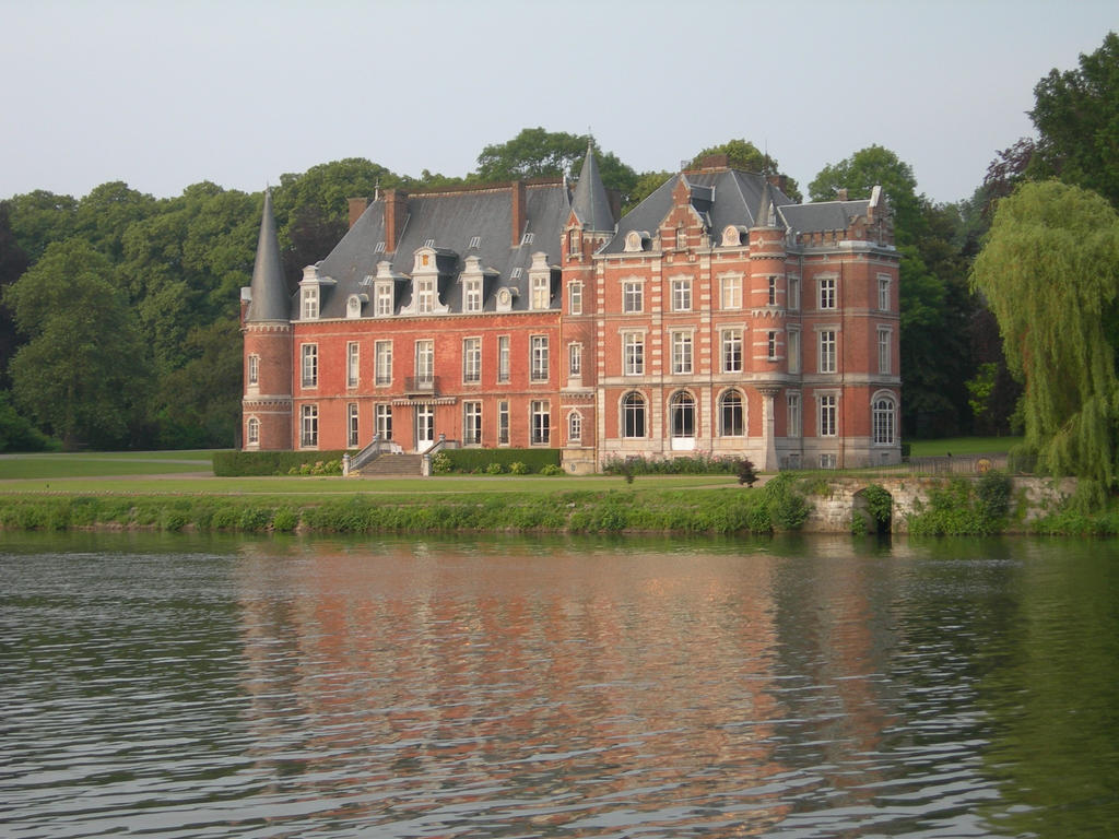 Chateau de Dave by MataHari22 on DeviantArt