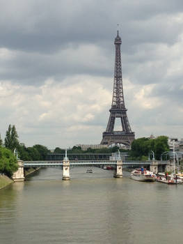 Le Tour Eiffel