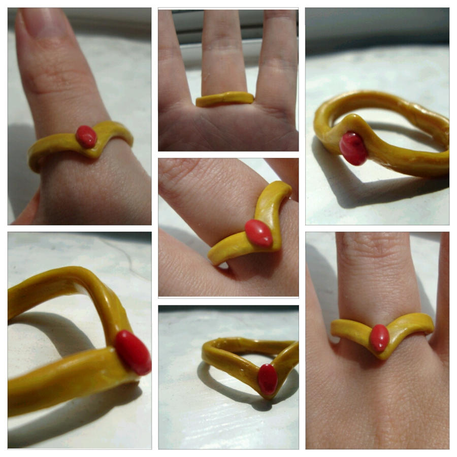 Sailor moon tiara Ring