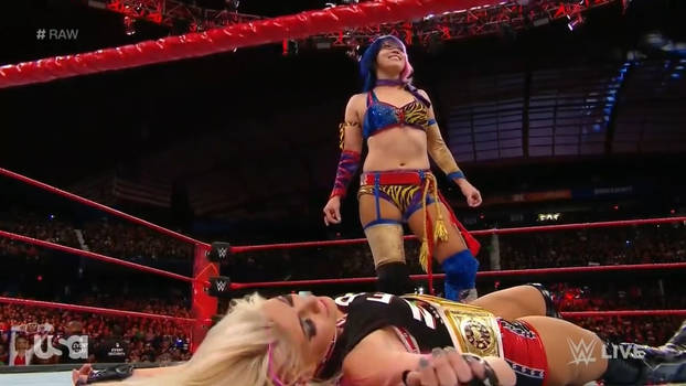 Alexa Bliss Unconscious 5 (Raw 12/25/2017)