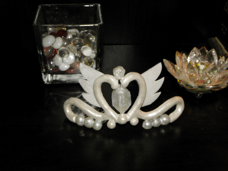 Manga Neo Queen Serenity crown