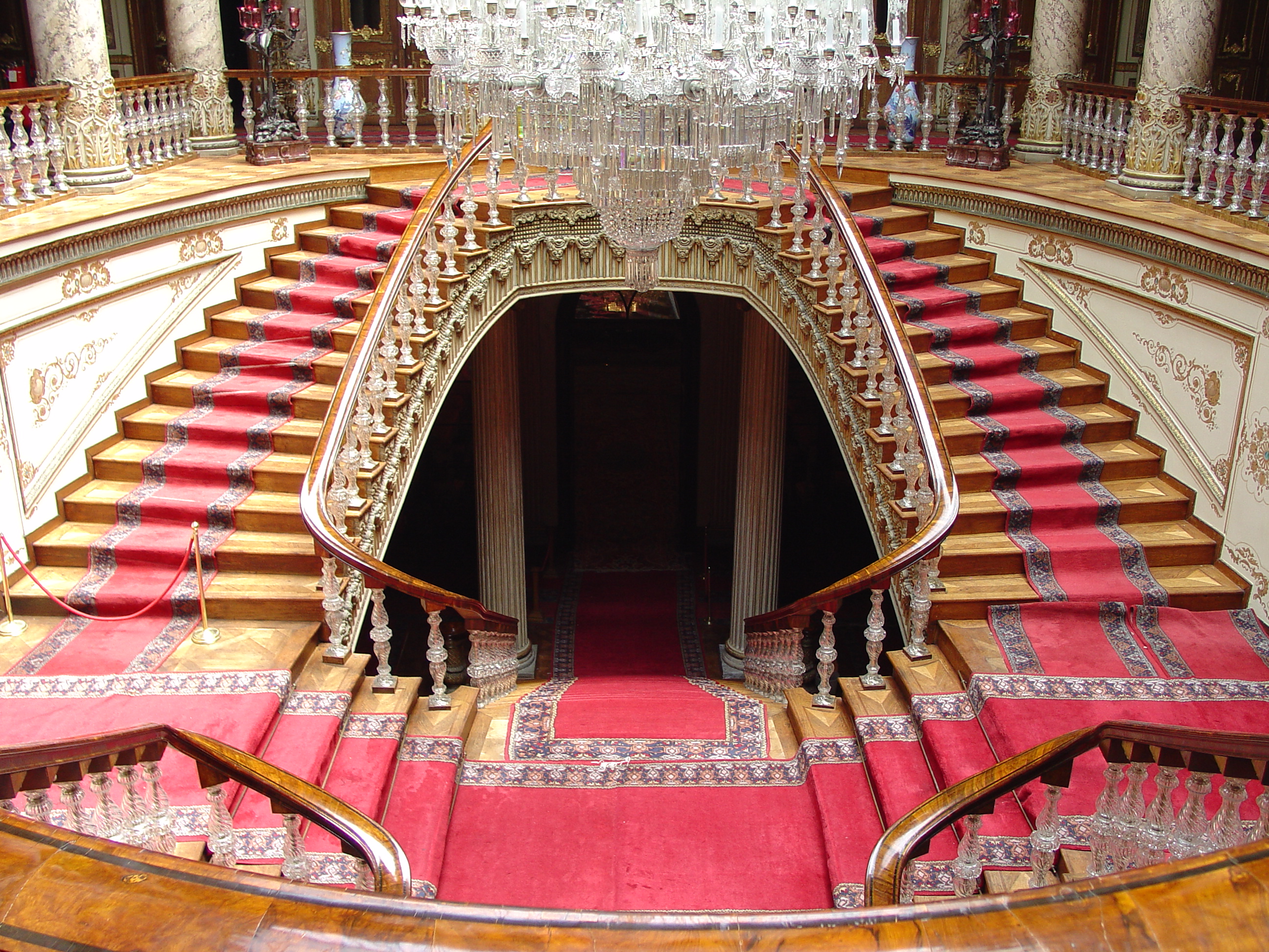 Crystal Staircase, Dolmabahce