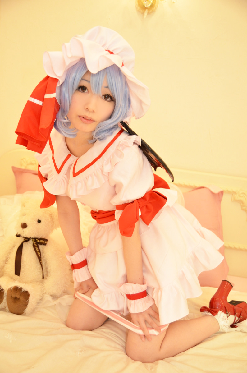 Remilia Scarlet ero cosplay #23