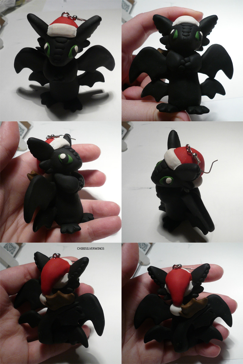 X-Mas Toothless Ornament