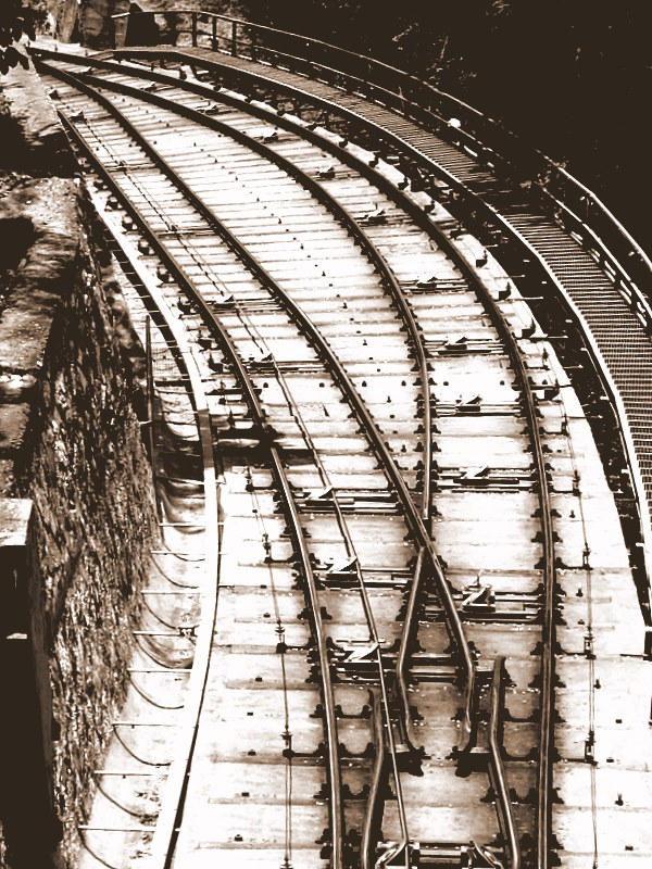 Rails by zivabbb on DeviantArt