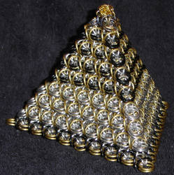 Fyrst Pyramid