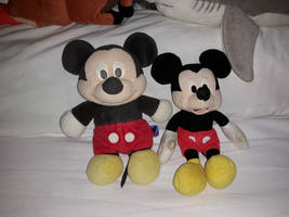 Twin plush Mickey Mice