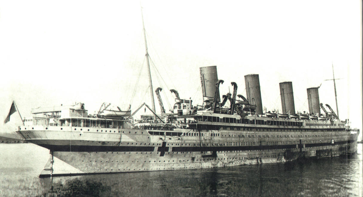 Картинки британика. Британик корабль госпиталь. Британик корабль крушение. 1916 Год Британик. Британика корабль.